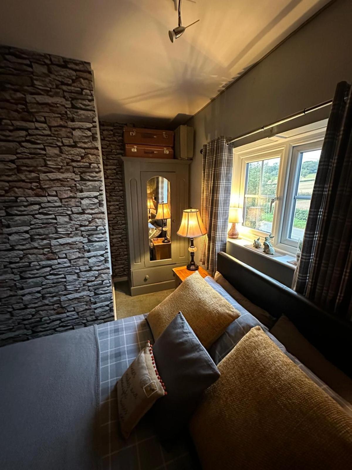 Shropshire Guestroom Seisdon Exterior photo