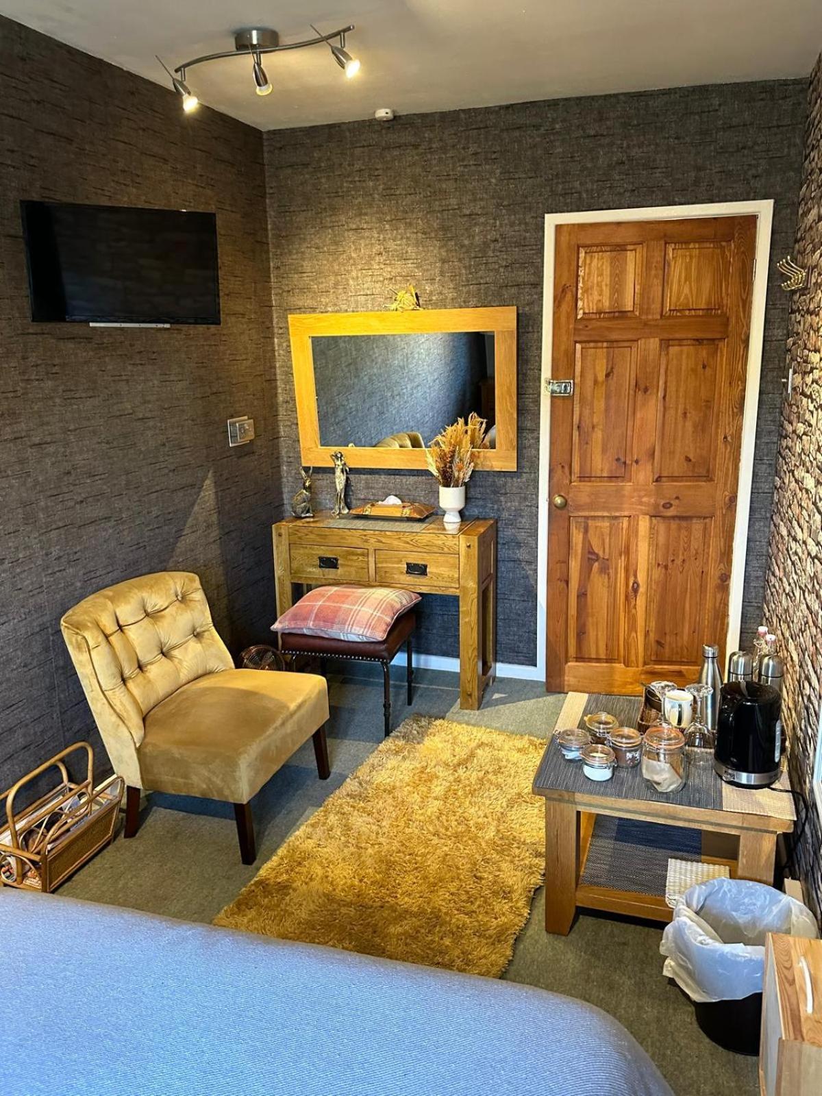 Shropshire Guestroom Seisdon Exterior photo